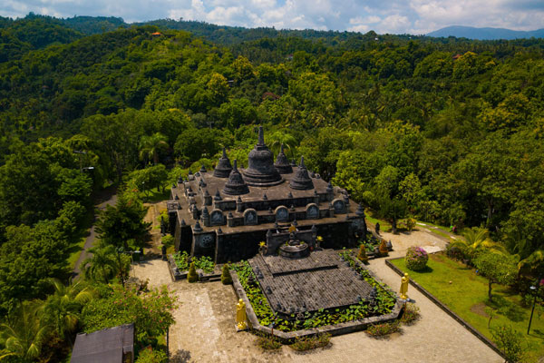 vihara-banjar-singaraja-buleleng